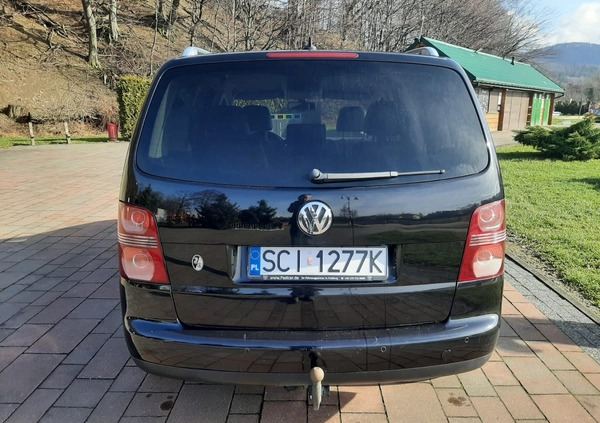Volkswagen Touran cena 19700 przebieg: 295000, rok produkcji 2008 z Poddębice małe 79